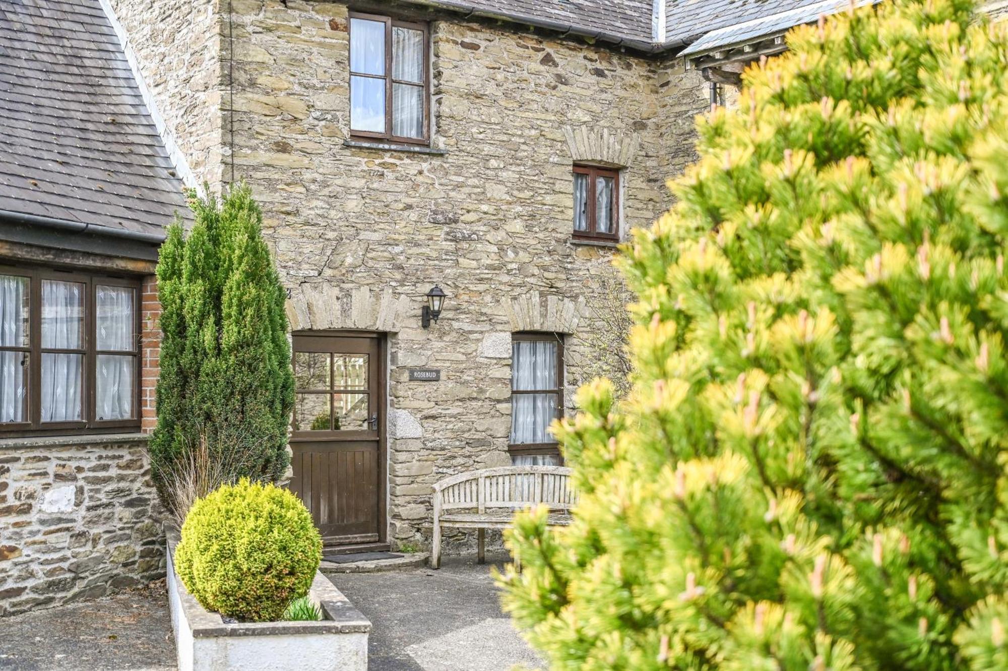 Polean Farm Cottages - With Free Animal Feeding And Pony Rides And Free Access To A Nearby Pool Looe Bilik gambar