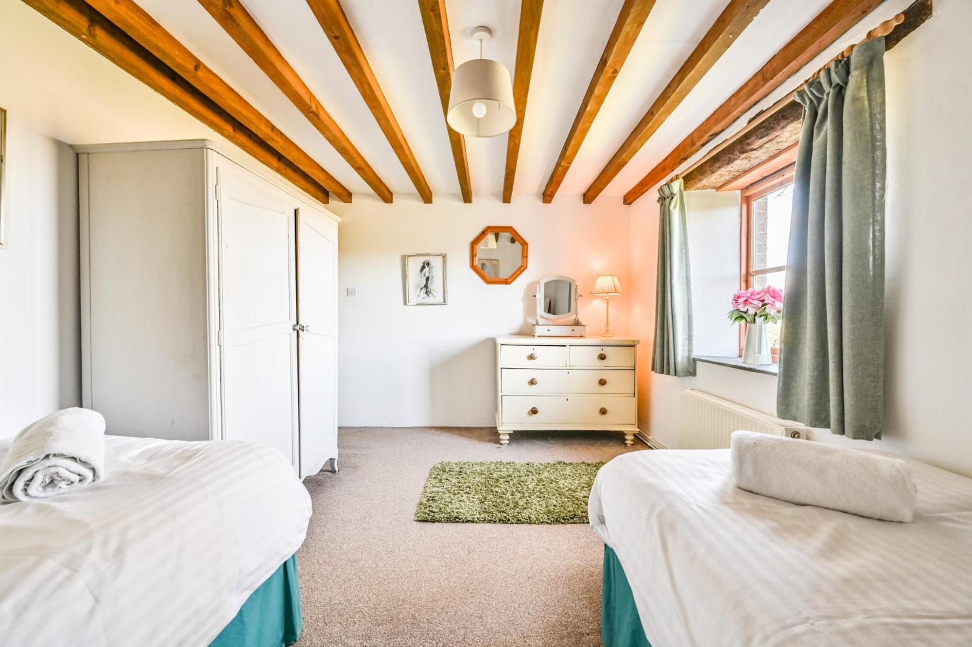 Polean Farm Cottages - With Free Animal Feeding And Pony Rides And Free Access To A Nearby Pool Looe Bilik gambar