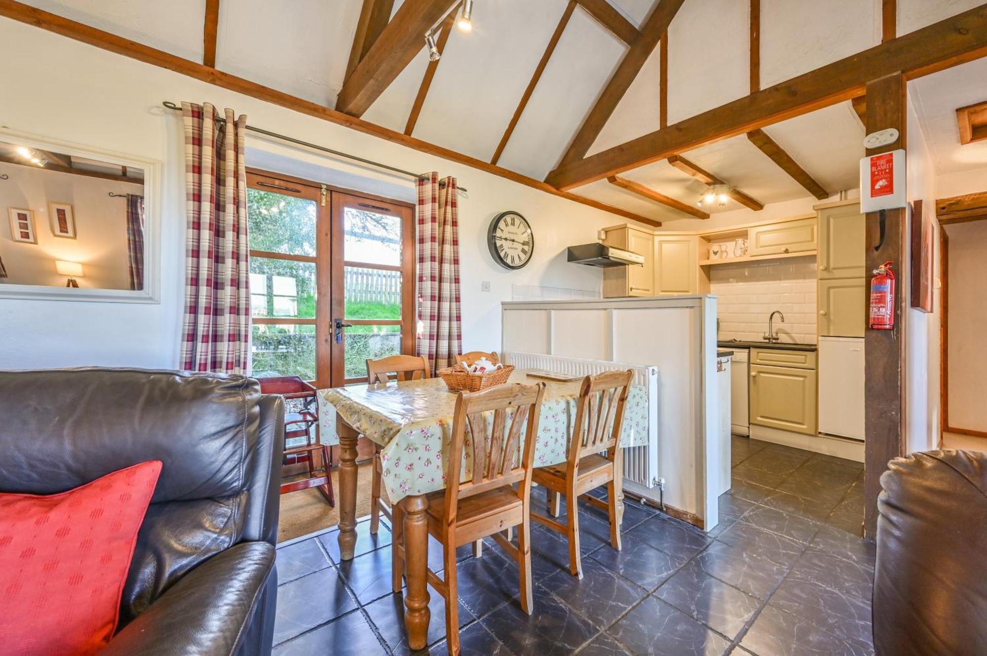 Polean Farm Cottages - With Free Animal Feeding And Pony Rides And Free Access To A Nearby Pool Looe Bilik gambar
